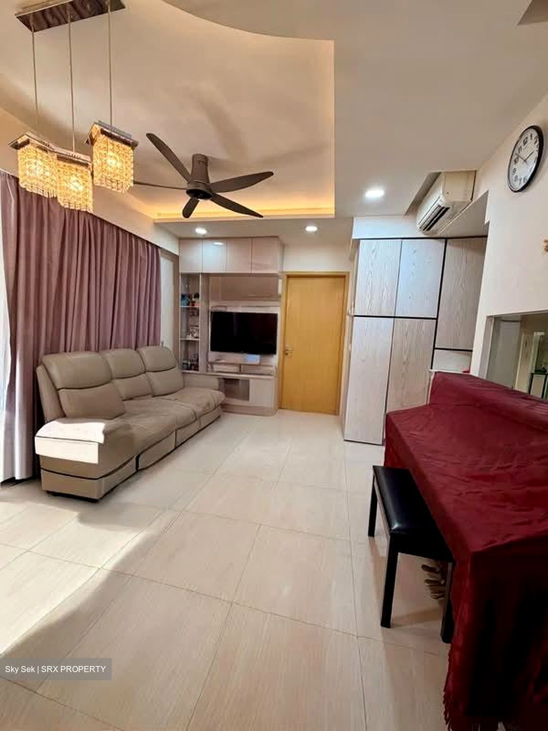La Fiesta (D19), Condominium #559802241
